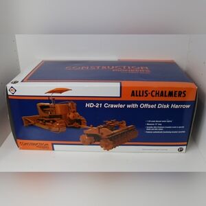 Allis-Chalmers HD-21 Crawler with Offset Disk Harrow 1:25 DiecastModel